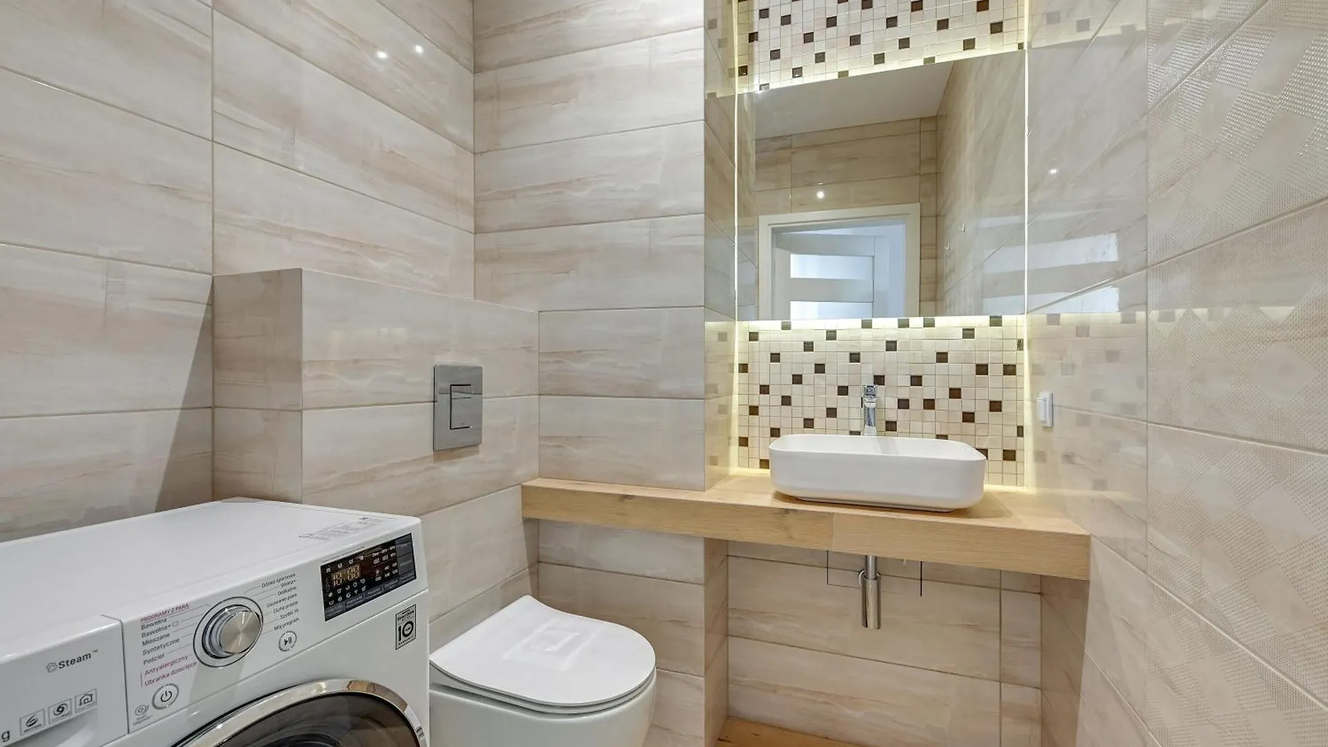 Platinium Luxury Walowa グダニスク